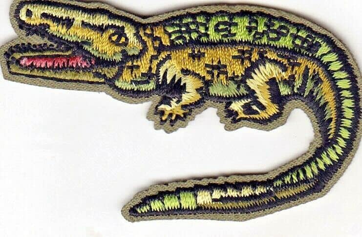 Алигатор железо на влекачи на лепенки