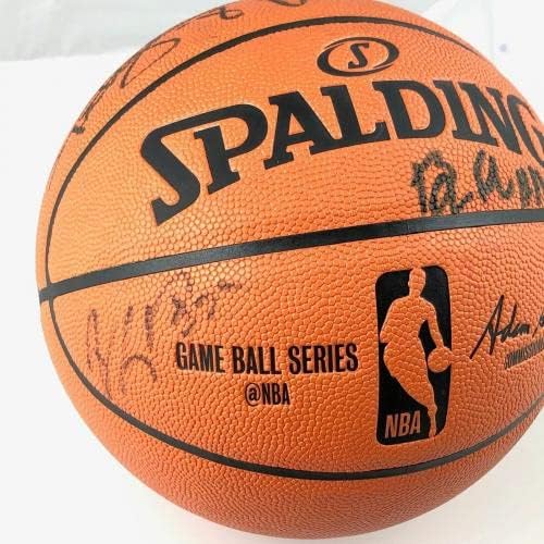 2017-18 Тимот на Спарс потпиша кошарка ПСА/ДНК автограмирана топка Лоа - Автограмирани кошарка
