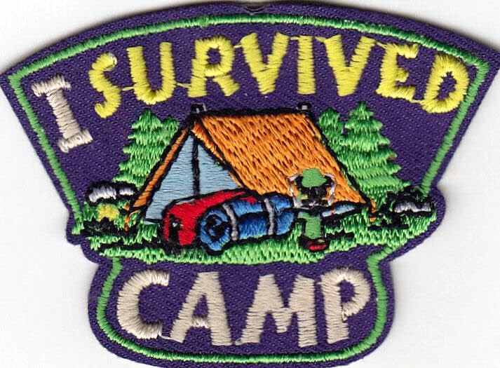 Преживеав камп железо на печ -извидници младенче девојче момче кампување кампер
