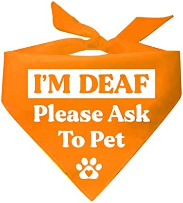 Јас сум глув, ве молам, прашајте да миленичиња кучиња бандана
