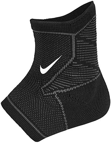 Nike Pro плете ракав на глуждот