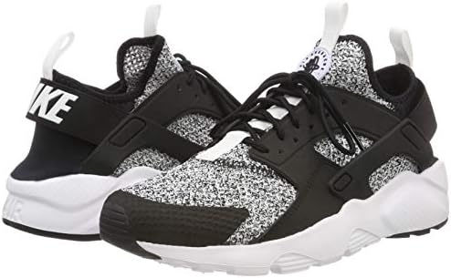 Nike Mens Huarache Ultra SE чевли за трчање црно/бело/бело 875841-010 Големина 10