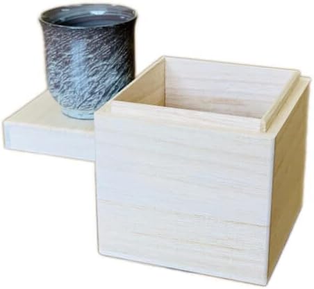 Кутија Masuda Paulownia, средна големина, сет од 3, чаша саке, чаша за саке, јапонски саке, shochu, слатки, додатоци, часовник,