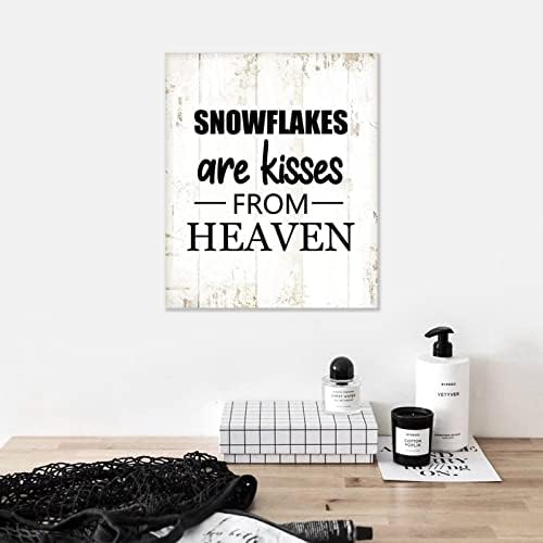Снегулките од дрвени wallидови од толи, се бакнежи од небесна фарма куќа рустикален знак позитивен збор за домашни алишта бања декор