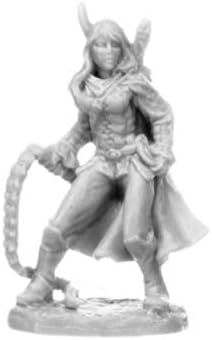Amrielle Female Female Ranger Miniature 25mm херојска скала фигура темно небо коски од reper минијатурни минијатури