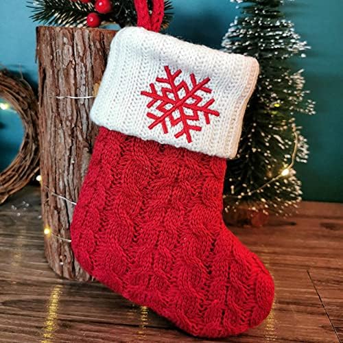 4 парчиња ， Божиќни чорапи Нова Година Класична боја Персонализирана, трајна и топли чорапи Божиќно мантил Големо виси за семеен одмор Традиционална
