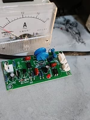 Комплет за керамички кондензатор за 40 парчиња 4KV 1000pf кондензатори на диск за електронско коло за DIY, сина