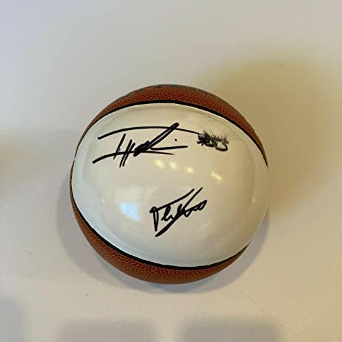 Френк Нтиликина и Исаија Хартенштајн потпишаа Спалдинг НБА мини кошарка - автограмирани кошарка