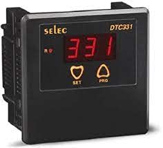 Контролер на температура на SELEC DTC331 од Instrukart