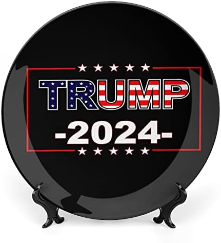 Трамп 2024 Знаме На САД Смешна Коска Кина Декоративна Плоча Тркалезни Керамички Плочи Занает Со Штанд За Прикажување За Декорација