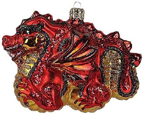 Божиќен украс на кинески црвен змеј, направен во декорација на Полска