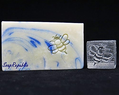 SoapRepublic 'The Little Bee' 20x20mm акрилен сапун печат/печат за колачиња/печат на глине