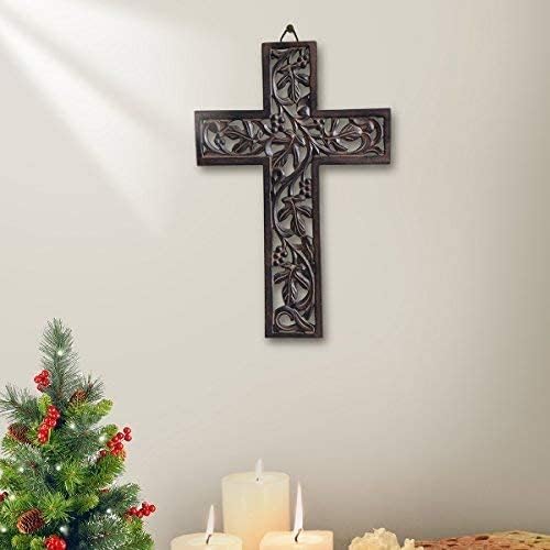 Артисенија дрвен wallид што виси француски крст со келтска рака резба крст домашна дневна соба декор 12 x 8 инчи