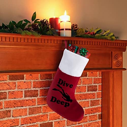 Нуркајте длабоко Божиќ виси чорапи за порибување за Божиќно дрво за одмор дома