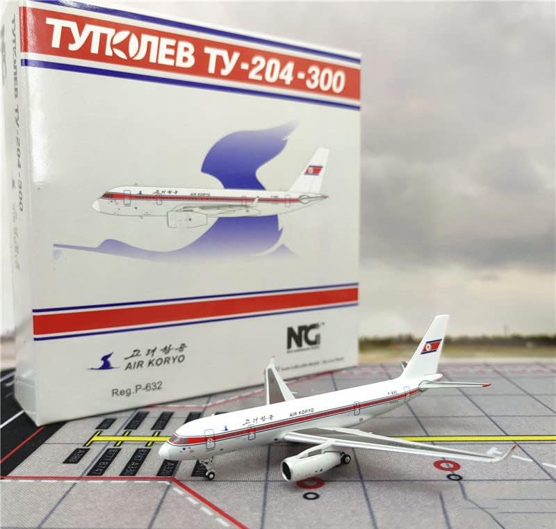 NG Model Air Koryo TU-204-300 P-632 1/400 Diecast Aircraft претходно изграден модел