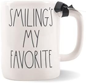 Рае Дан „Бади елфот“ „Смешкајќи се на мојата омилена“ кригла за празнични кафе со иконата „Елф“