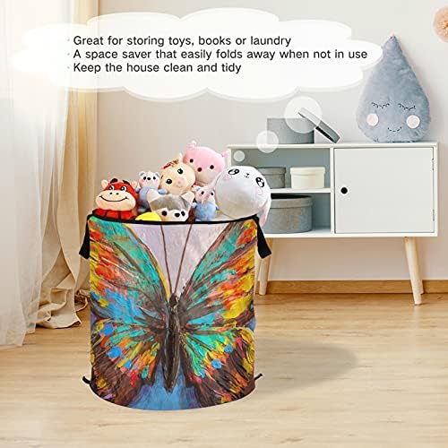 Прекрасна пеперутка се појавува алишта за перење алишта со капакот за складирање на капакот за складирање на капаци за пикник