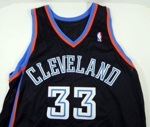 1999-00 Кливленд Кавалирс Карл Томас 33 Игра издадена Црна Jerseyерси 48 DP07830 - НБА игра користена