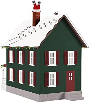 На Покривот Божиќна Куќа