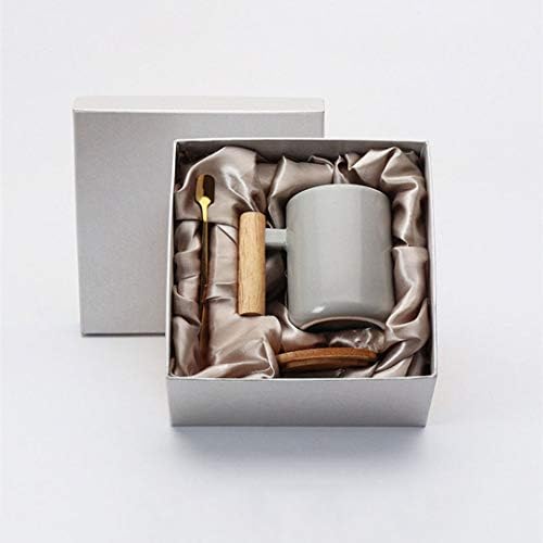 Дрвена рачка керамичко кафе, чаша чаша чаша сет со капаче и метална лажица - едноставен и стилски дизајн
