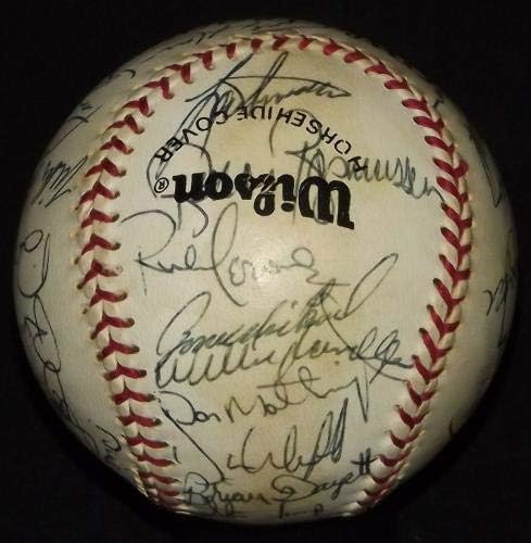 1984 година Јенкис Јоги Бера Дон Метлили Дејв Винфилд тим потпиша бејзбол Ах ЈСА! - Автограмирани бејзбол