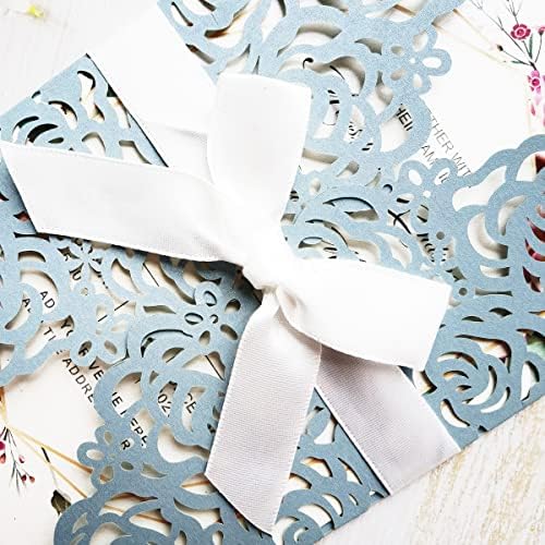 Flzopyne 50pcs 5x7,3 инчи празно правливи сини свадбени покани картички со коверти 250gms ласерски исечен шуплива роза флора џеб за