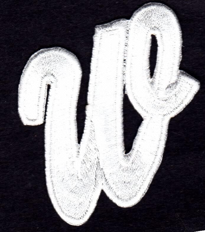 Писма - Бела скрипта 2 Буква W - Ironелезо на везена апликација