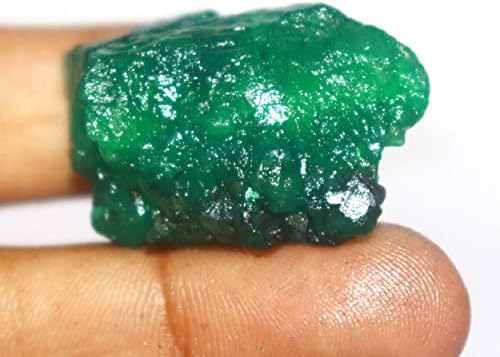 Денот на Колумбос Продажба Природно зелено смарагдно заздравување кристал 92,45 карат природен суров смарагд, необичен груб лабав