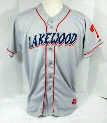 2014 Lakewood Blueclaws Aaron Brown 13 игра користена сива маичка DP04973 - Игра користена МЛБ дресови
