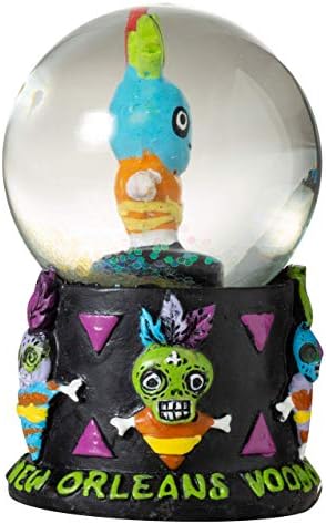 Voodoo кукла повеќебојно сувенир шут стакло и 45мм мини сувенир вода снежен глобус пакет