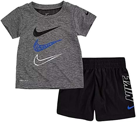 2 парчиња шорцеви на Nike Baby Boys постави облека